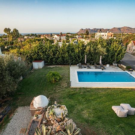 Villa Detoro Kambánion Exterior foto